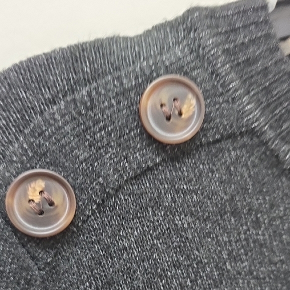 PINK CLOVER 🛍 Carson Button Detail Crew Neck Sweater - Size L - Picture 2 of 11